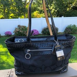 COACH Hand bag